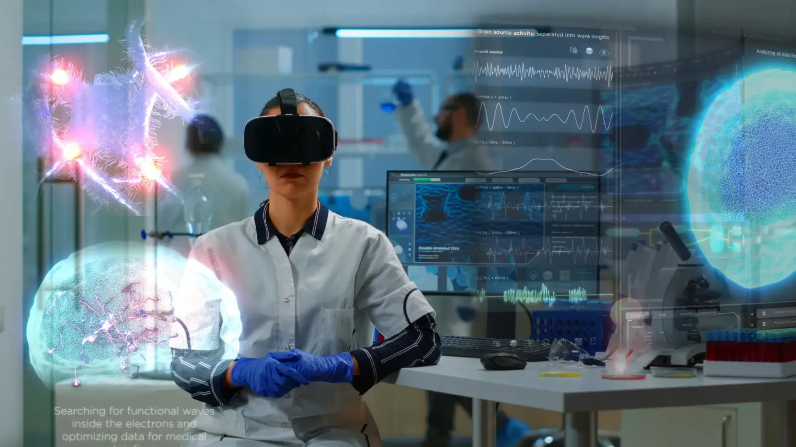 Immersive Virtual Lab Environments